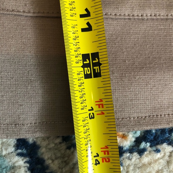 3 mini skirts - Picture 10 of 16